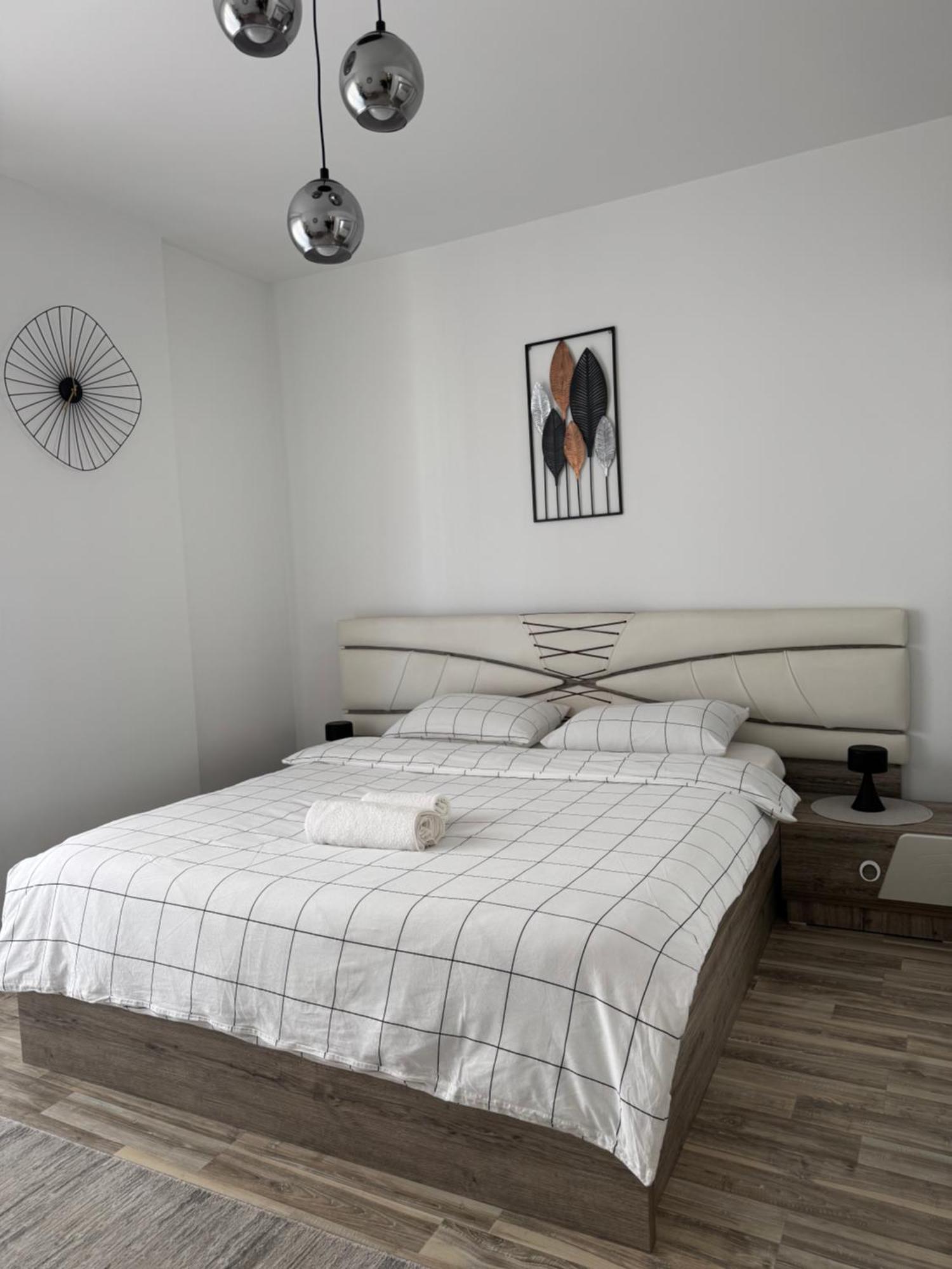 Penthouse Exclusive Pristina Exterior foto